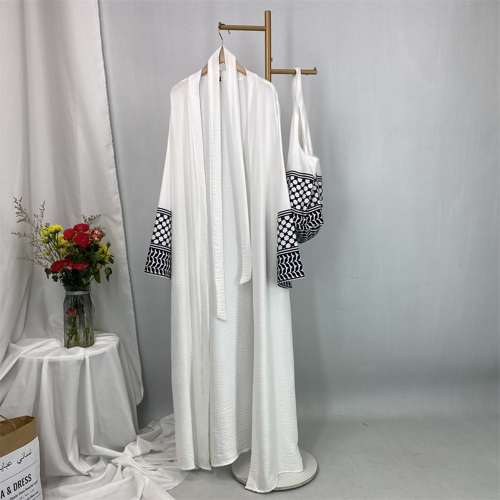 
                  
                    Linen Two Piece Keffiyeh Open Abaya Set - Amaanah Modesty
                  
                