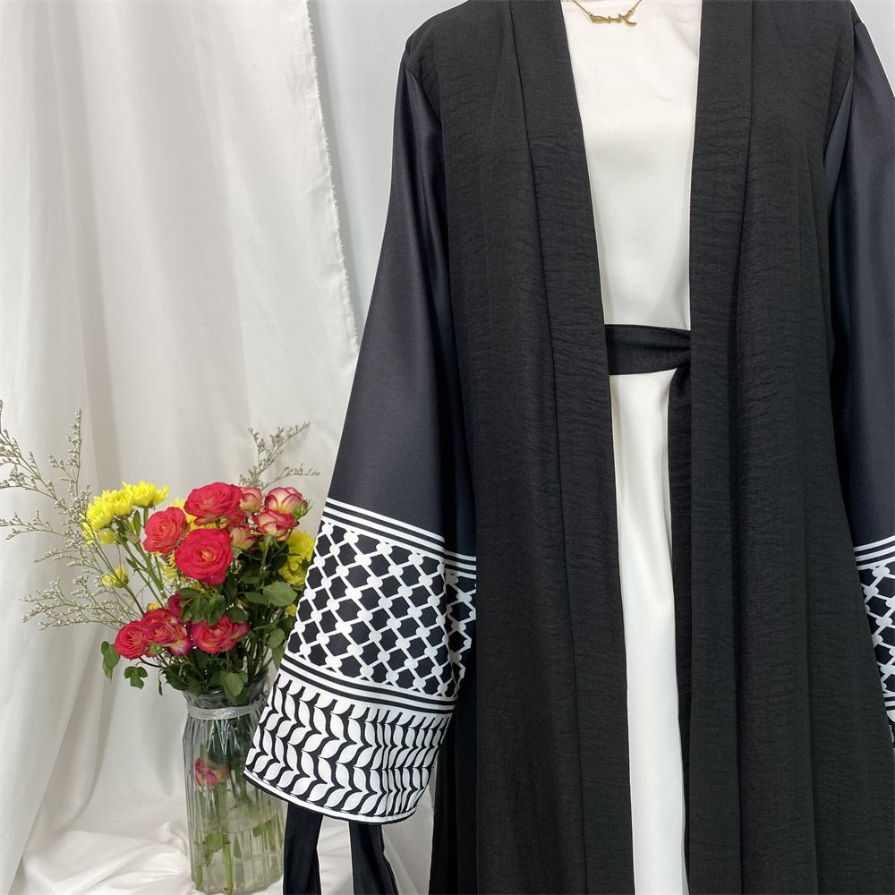 
                  
                    Linen Two Piece Keffiyeh Open Abaya Set - Amaanah Modesty
                  
                
